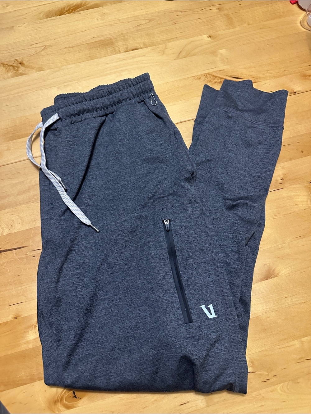 Vuori Men's Charcoal Gray Jogger Sweatpants with V Logo